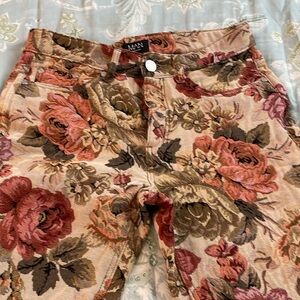 MAN pants Size 32. This is the regular size. Not a plus size 32.